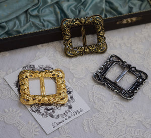 Metal Filigree Buckle