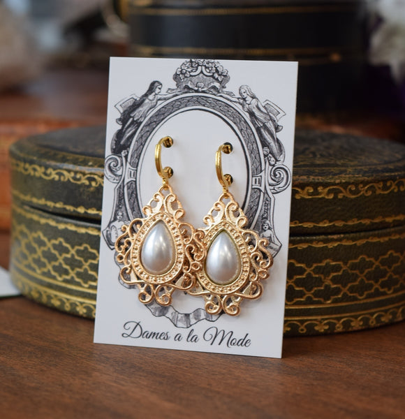 BLACK FRIDAY Renaissance Filigree Pearl Teardrops