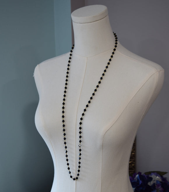 BLACK FRIDAY Long Jet Beaded Chain