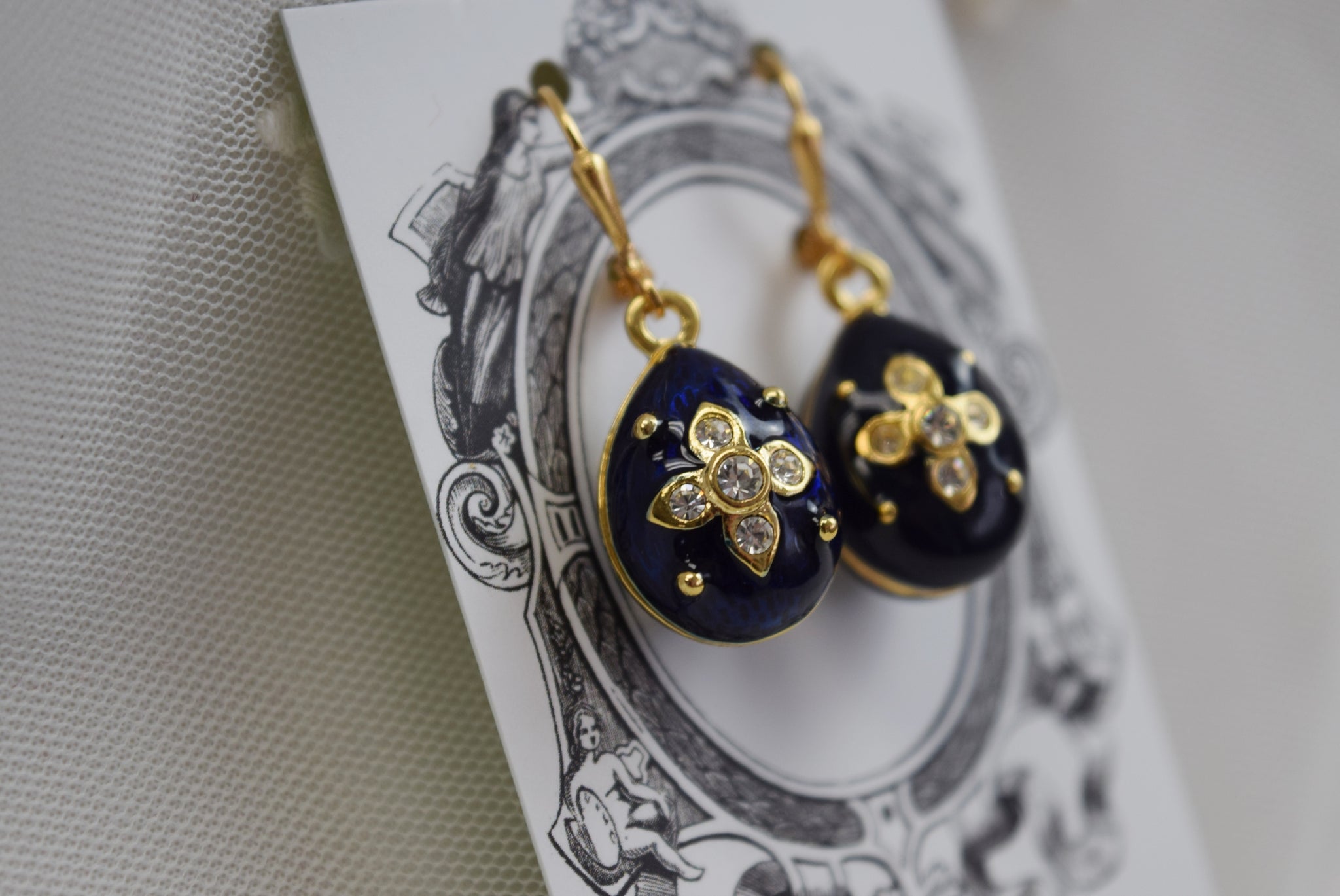 アクセサリー source objrcts Large Egg Earrings Faberge-Inspired Blue Imperial Egg Earrings - Museum